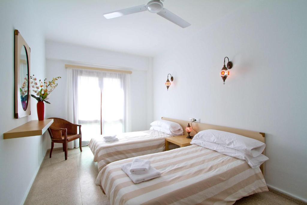 Hostal Paris Port de Pollença Oda fotoğraf