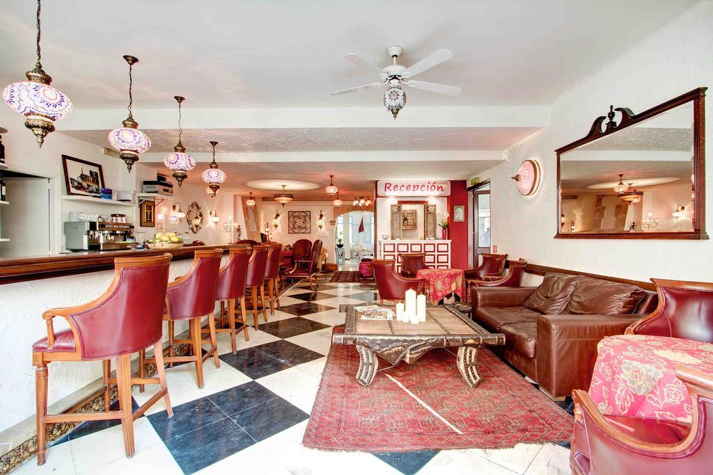 Hostal Paris Port de Pollença Dış mekan fotoğraf